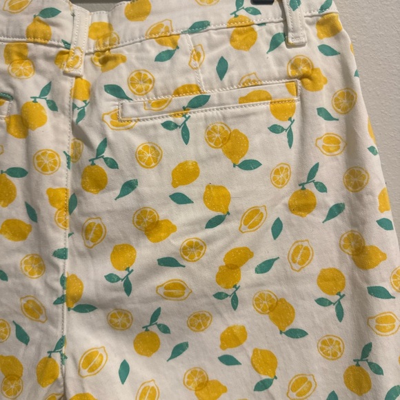 St. John's Bay Lemon Pattern Women's Shorts - Picture 6 of 6